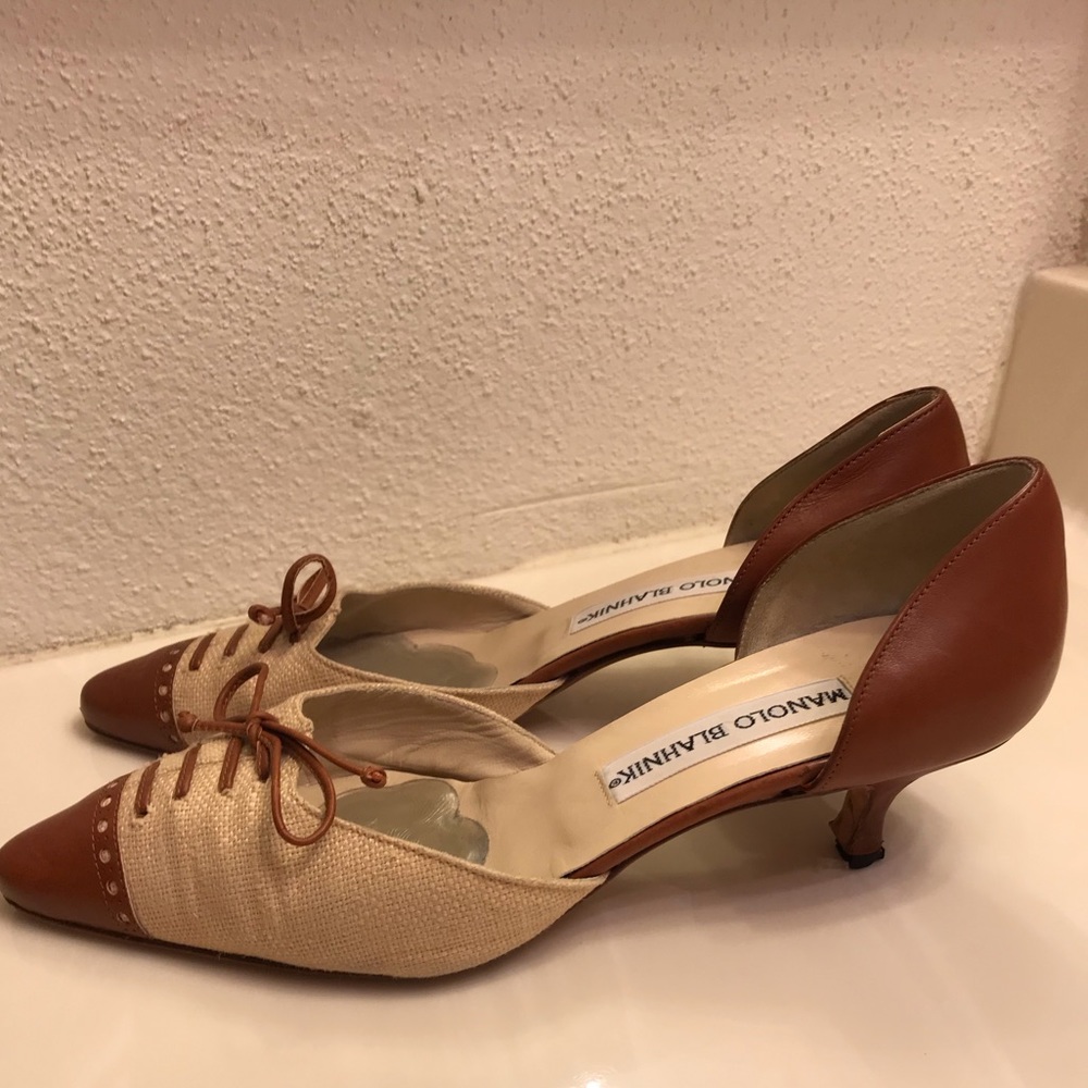 MANOLO BLAHNIK Brown Leather Shoes